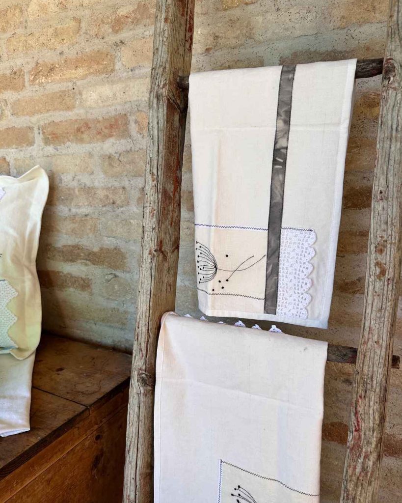 Agata complementi d'arredo 3_4_11zon