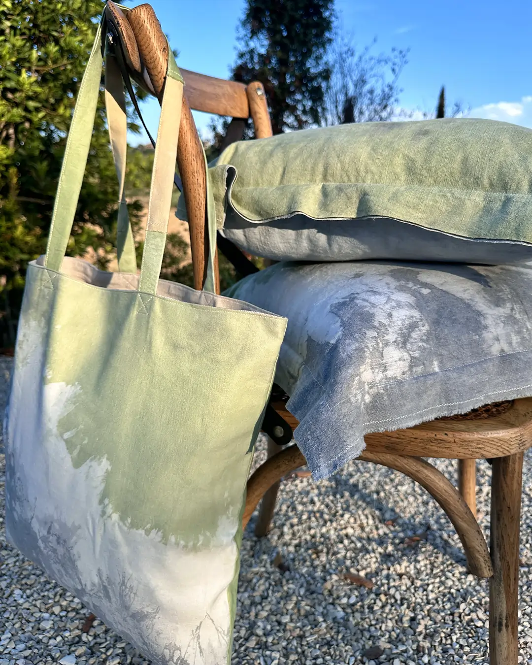 tote-bag-variante-verde-grigio-linea-amaranta-materia-prima-crea